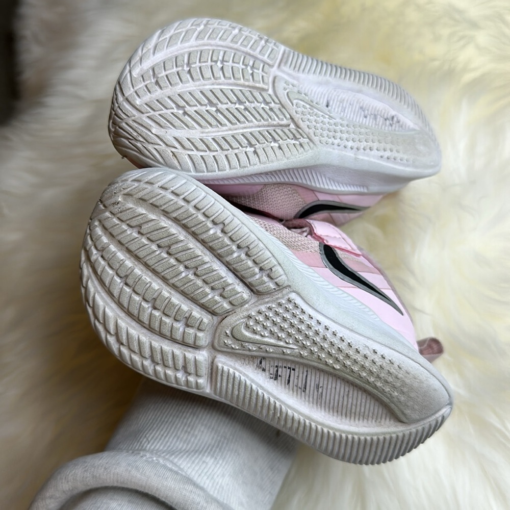 Nike StarRunner just do it Baby Girls Shoes Size 5C Color: Pink/Black/White - Picture 5 of 10